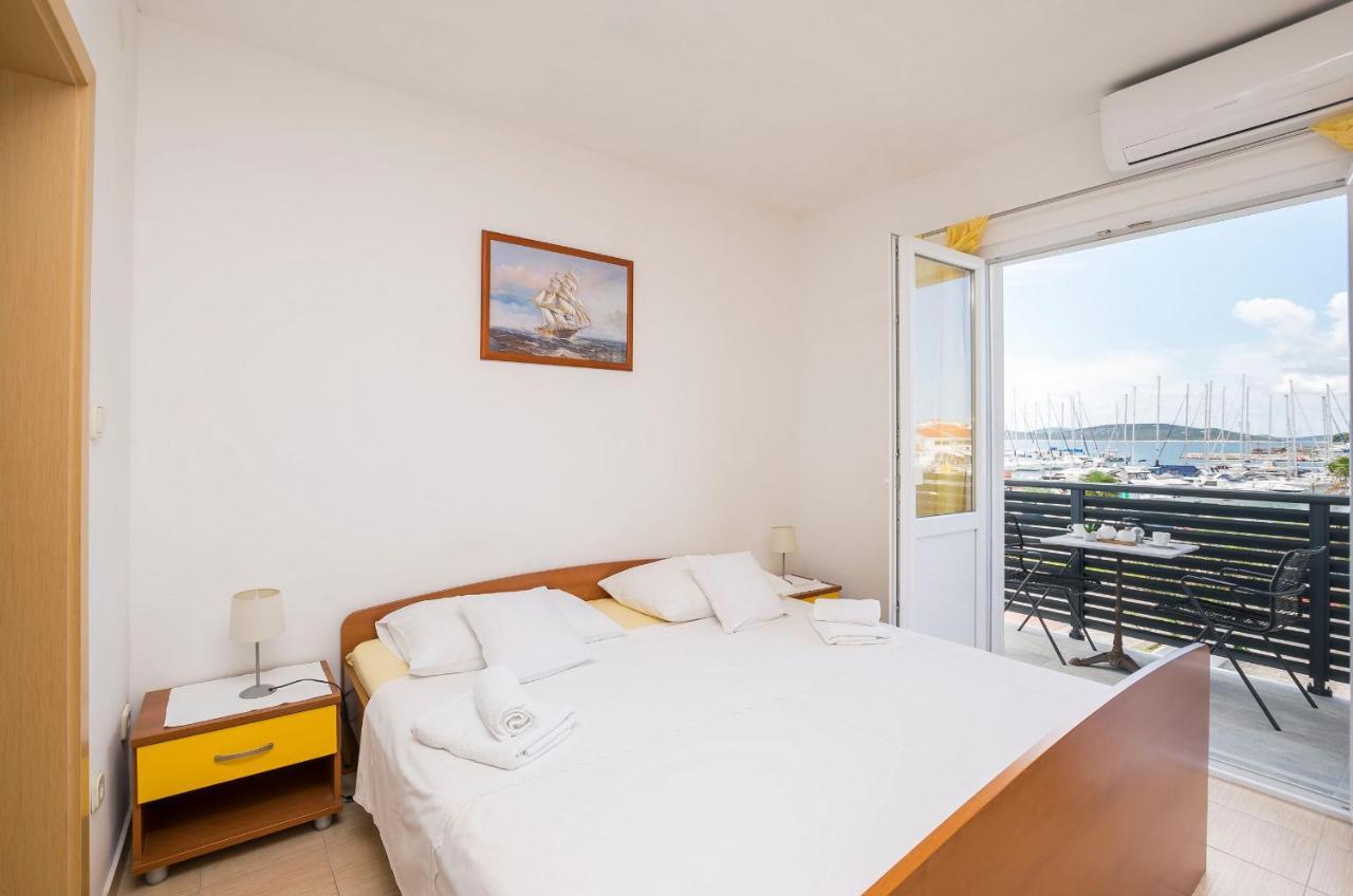 Apartments And Rooms Mare Vodice Exteriér fotografie